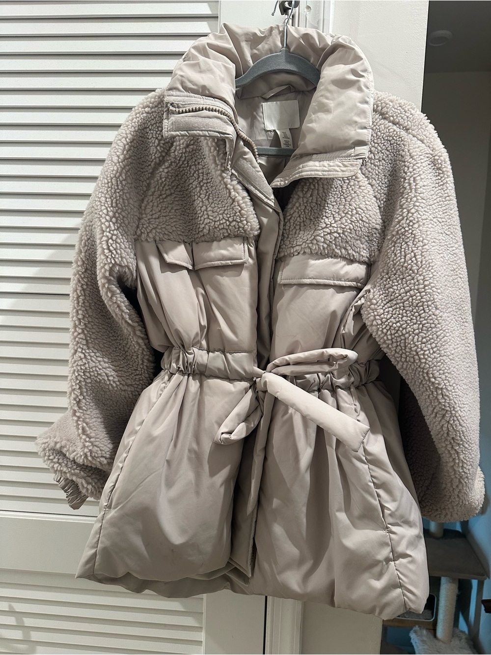 H&M Beige Taupe Sherpa-Detail Puffer Jacket